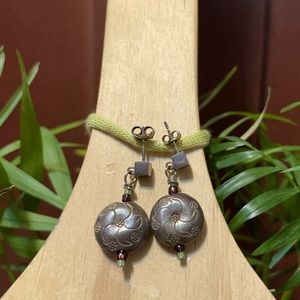 Vintage circle earrings